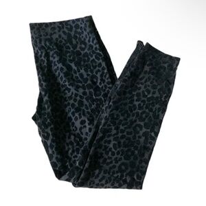 NEW Nanette Lepore Black Leggings with Velvet Leopard Print Women’s Size Medium
